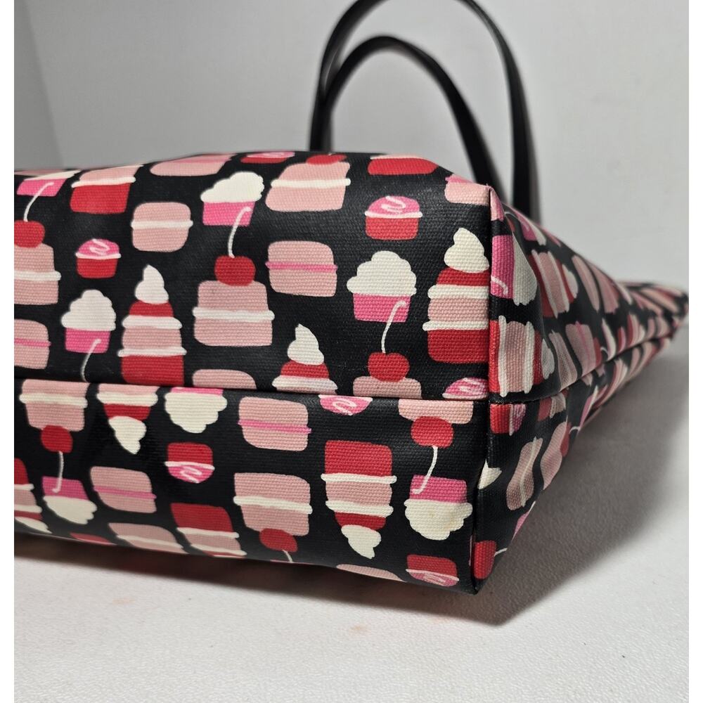 Kate Spade New York Cupcake Tote Bag Take The Cake Bon Shopper - Picture 10 of 13